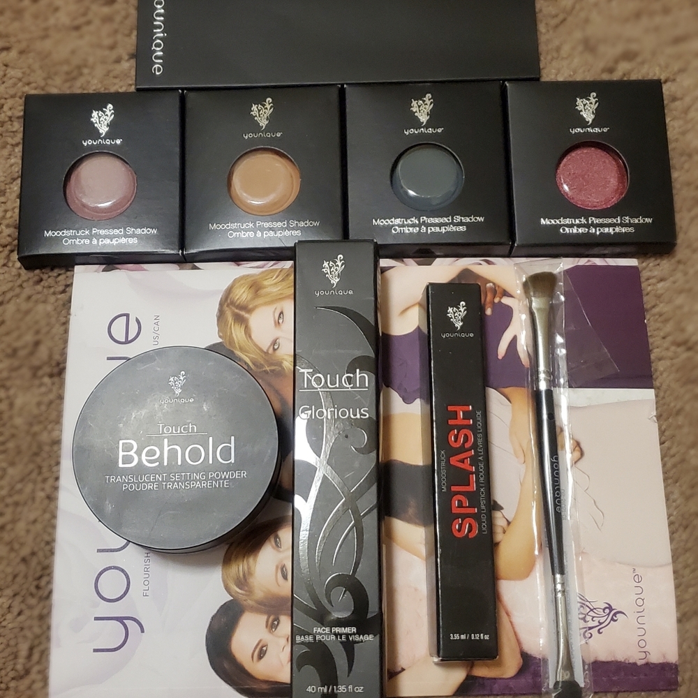 Younique Eyeshadow, primer, lipstick